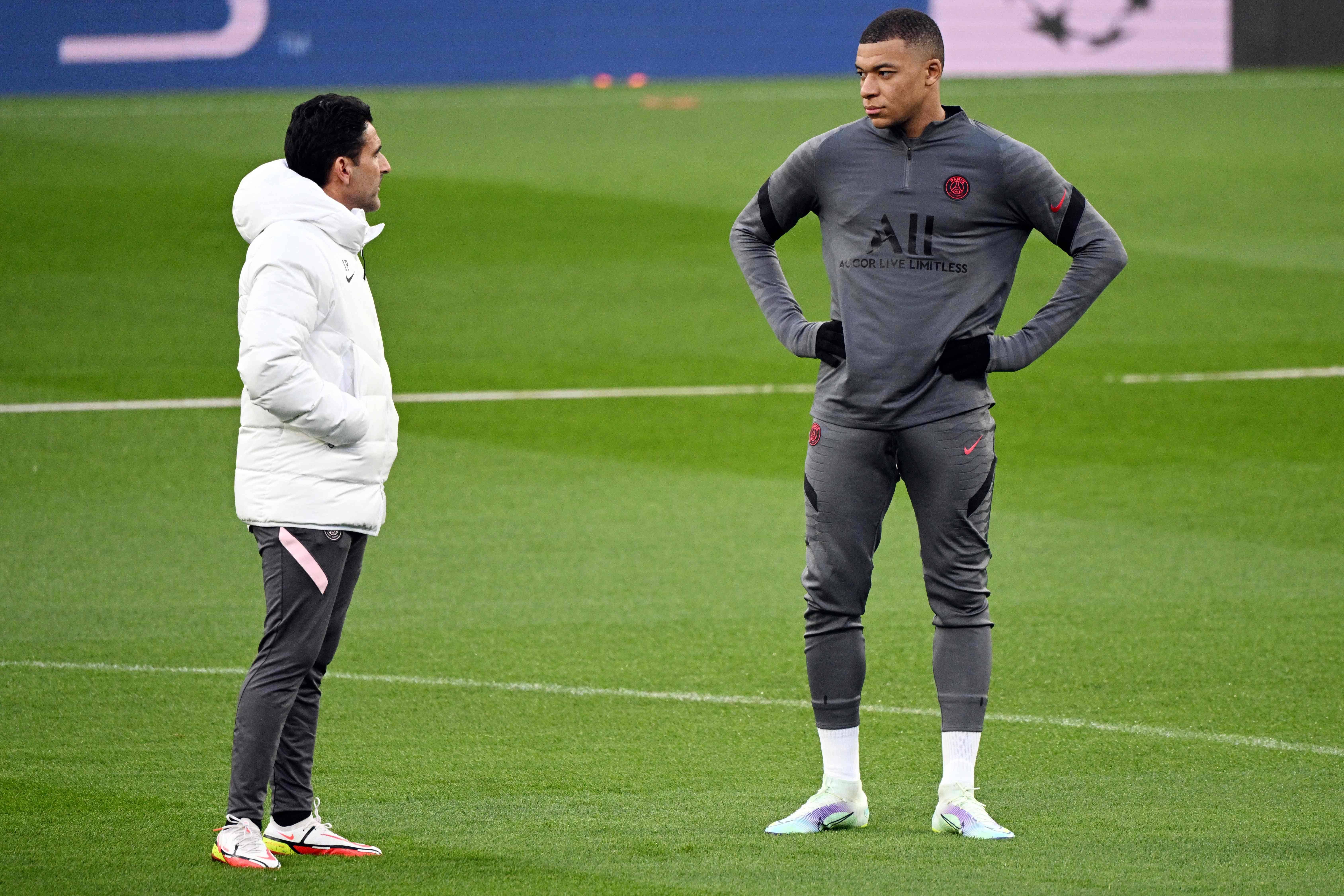 赛前体能课后,新奥尔良鹈鹕伤情更新备战欧冠,质疑声仍在,临场指挥获称赞 赛前体能课后,新奥尔良鹈鹕伤情更新备战欧冠,质疑声仍在,临场指挥获称赞